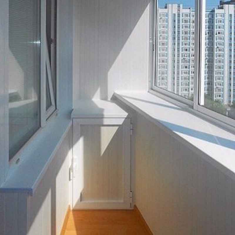 Остекление балкона отделка обшив утепление окна в Москве