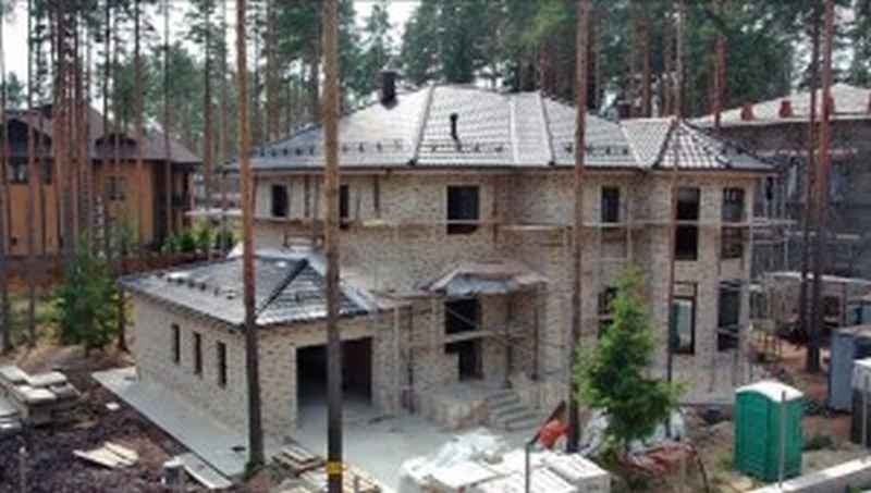 Строительство загородной недвижимости, каменных домов в Санкт-Петербурге