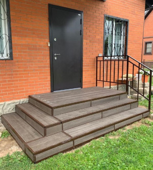 Крыльцо на металлокаркасе от произволдителя - фото 3