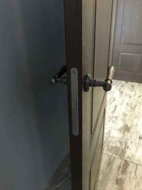 Установка межкомнатных дверей 1910 - фото 2