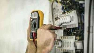 Услуги электрика 2154 в Москве