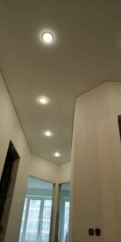 Продажа и установка натяжных потолков в Москве