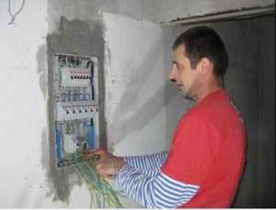 Электрик, услуги электрика, электро монтаж в Москве