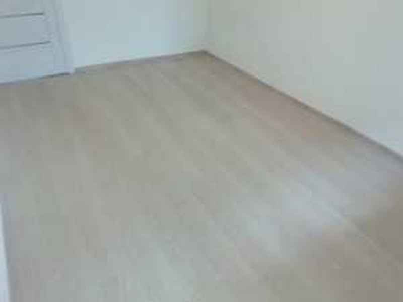 Напольные покрытия (ламинат, паркетная доска и тд) - фото 2