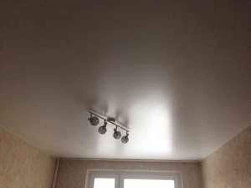 Натяжной потолок без доплат за углы и трубы!  в Москве