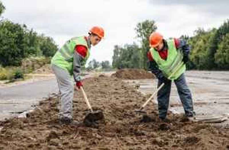Разнорабочие 7410 - фото 2