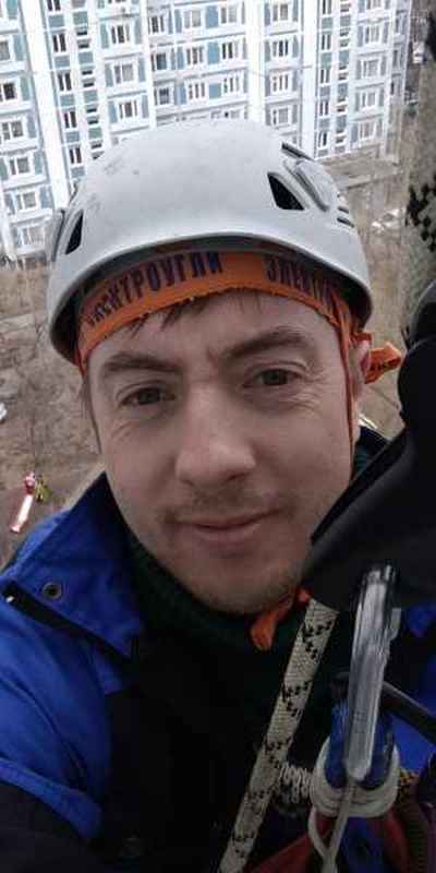 Промышленный альпинист Верхолаз в Москве