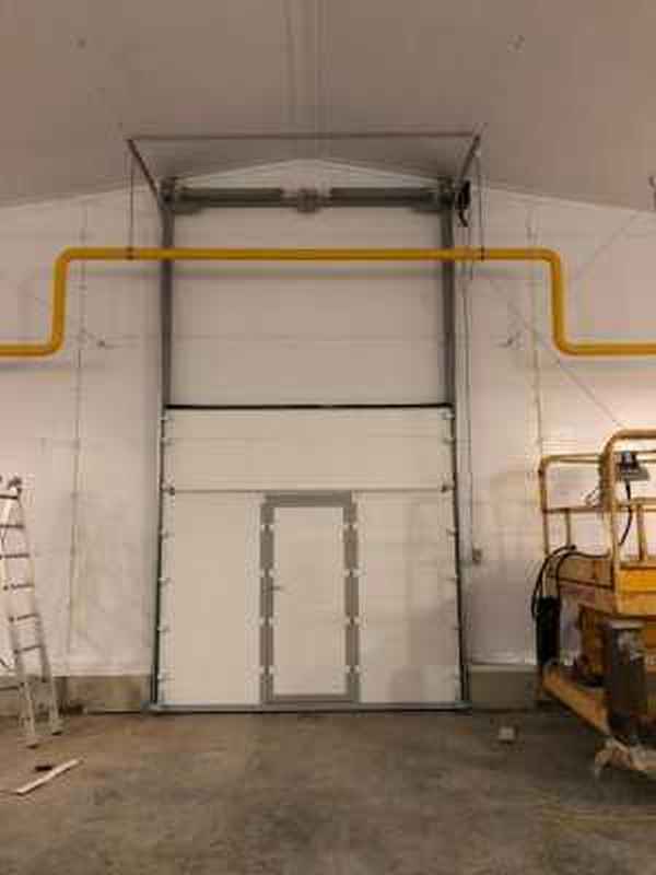 Секционные ворота. Роллеты. Установка. Ремонт - фото 2
